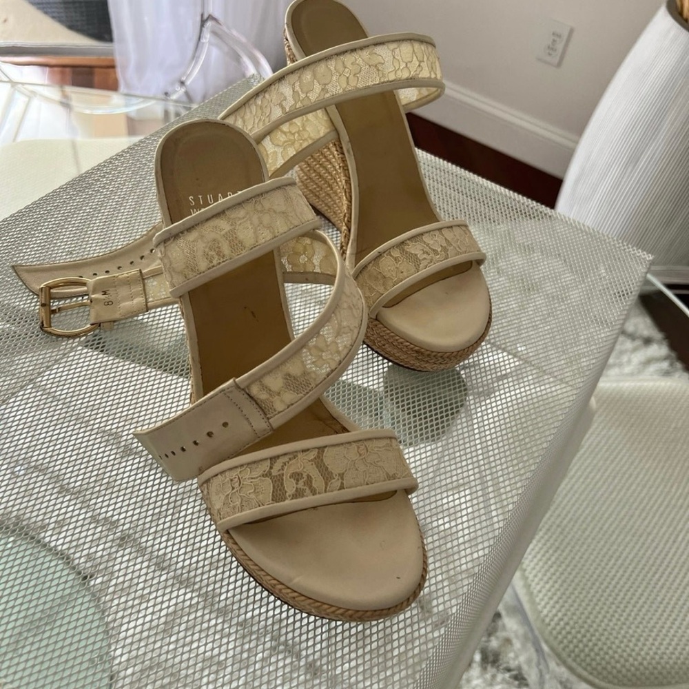 Stuart Weitzman Beige Women's Sandals